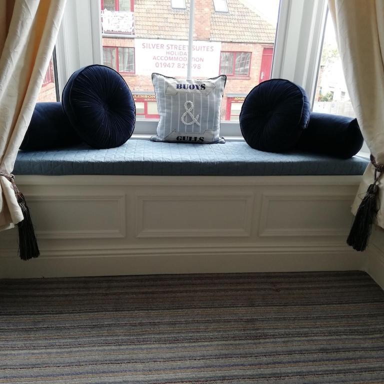 Appartement A Summer Place - Spacious Maisonette, Central Whitby, Sleeps 4, Close To Amenities Extérieur photo